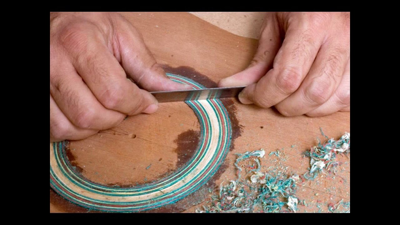 El proceso de construccion de guitarras españolas en el taller de Felipe Conde
