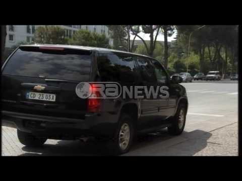 Ora News – Pas takimeve të djeshme me Metën dhe Ramën, Lu takon Xhafaj për “Drejtësinë”