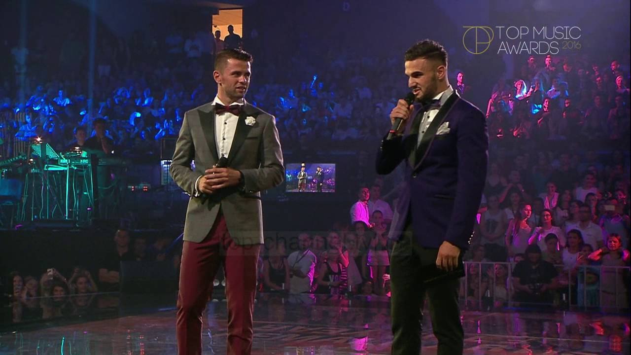 Top Music Awards 2016, Armando Sadiku, Andi Lila prezantojne Cmimin Female Artist of the Year