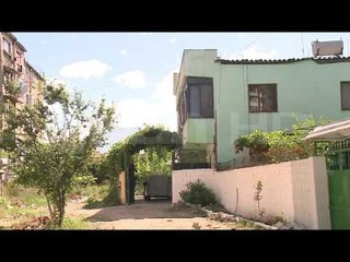 VRASJA NE NJE LOKAL NE KAMEZ, VIKTIMA BERI IRONI ME AUTORIN