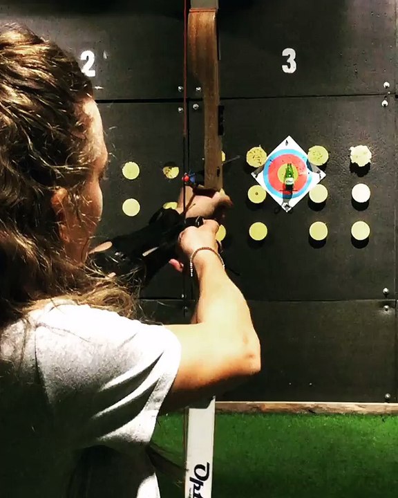 Serenay Sarıkaya tam 12 den vurdu. Hayranları yorum yağdırdı.