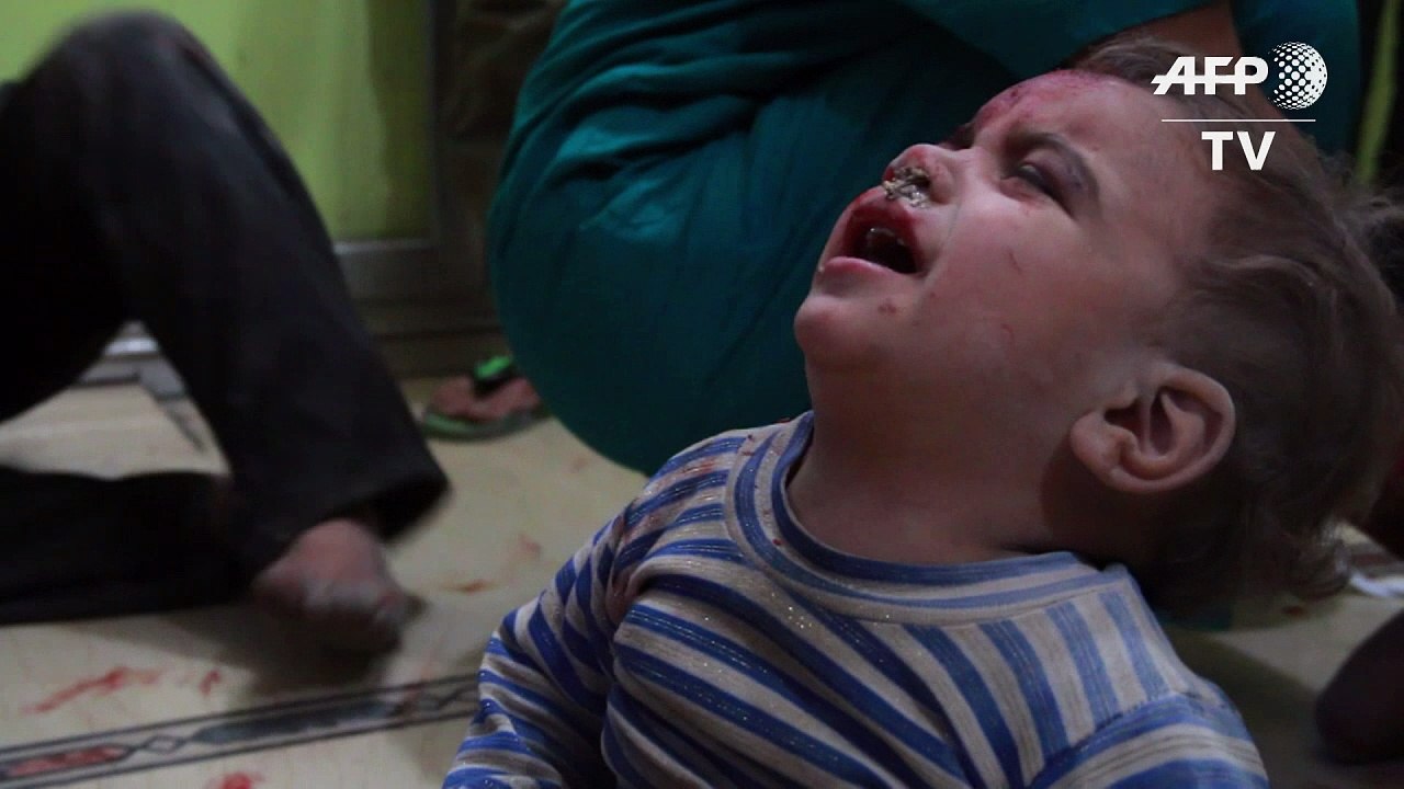 Bombardeio pesado em áreas rebeldes na Síria