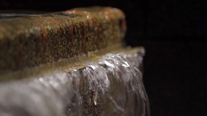 Water Flowing Fountain