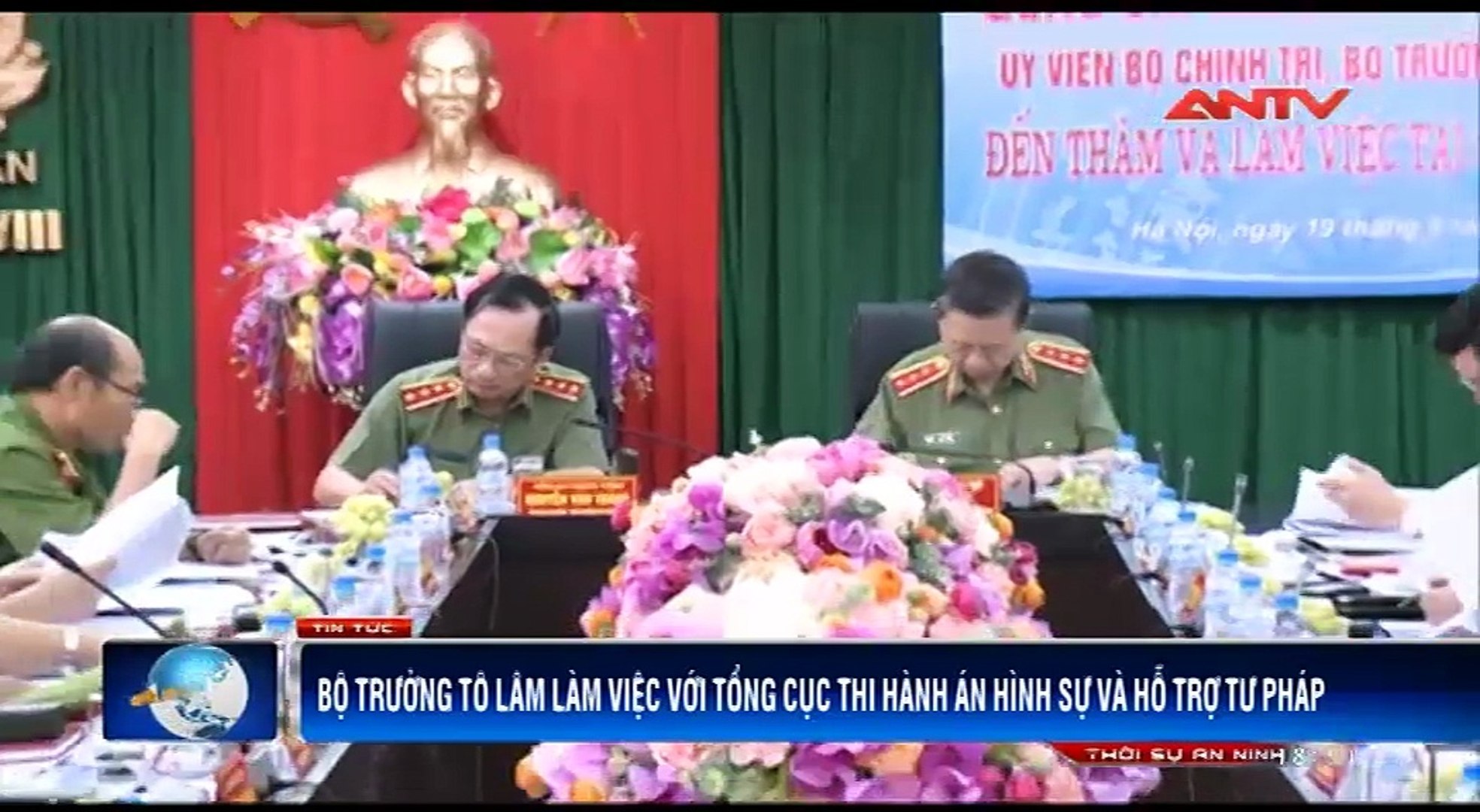 Bộ trưởng Tô Lâm làm việc với Tổng cục Thi hành án hình sự và Hỗ trợ tư pháp