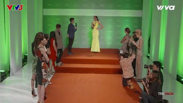 Mai Ngô khóc nức nở, đứng không vững vì liên tiếp bị giám khảo 'bóc mẽ' lỗi lầm trong quá khứ