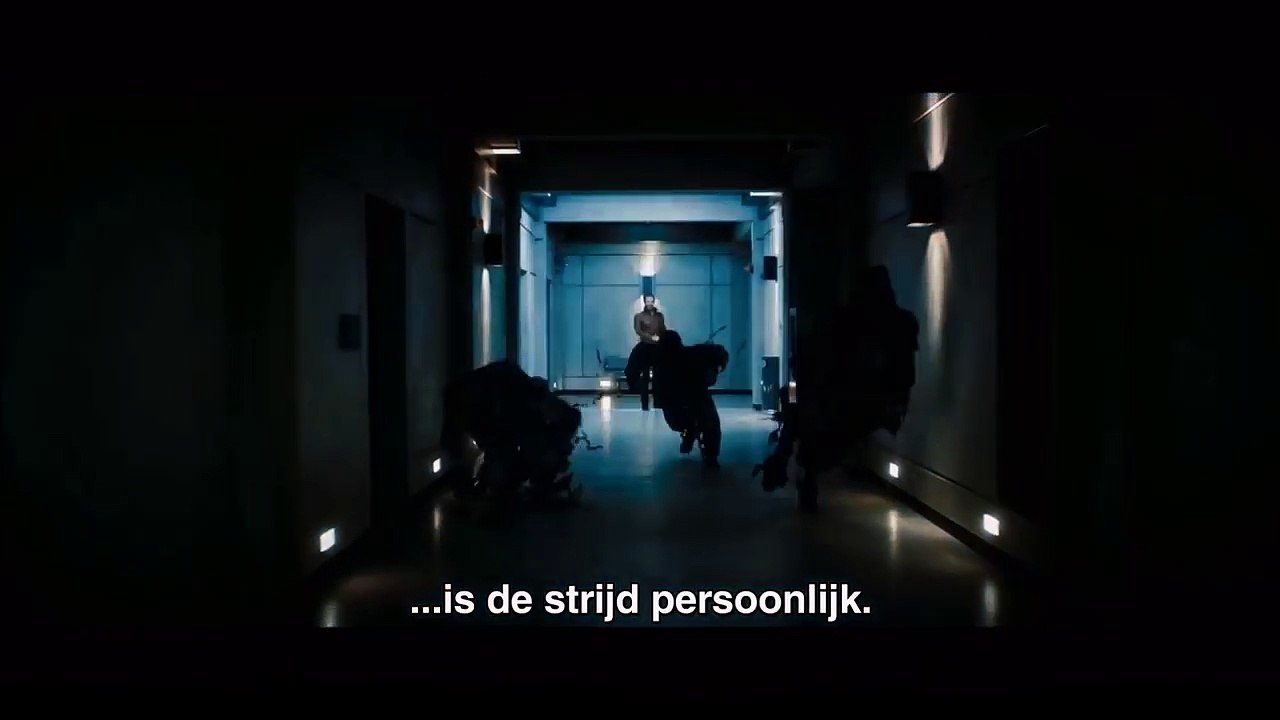 UNDERWORLD: BLOOD WARS Official International Trailer (2017)