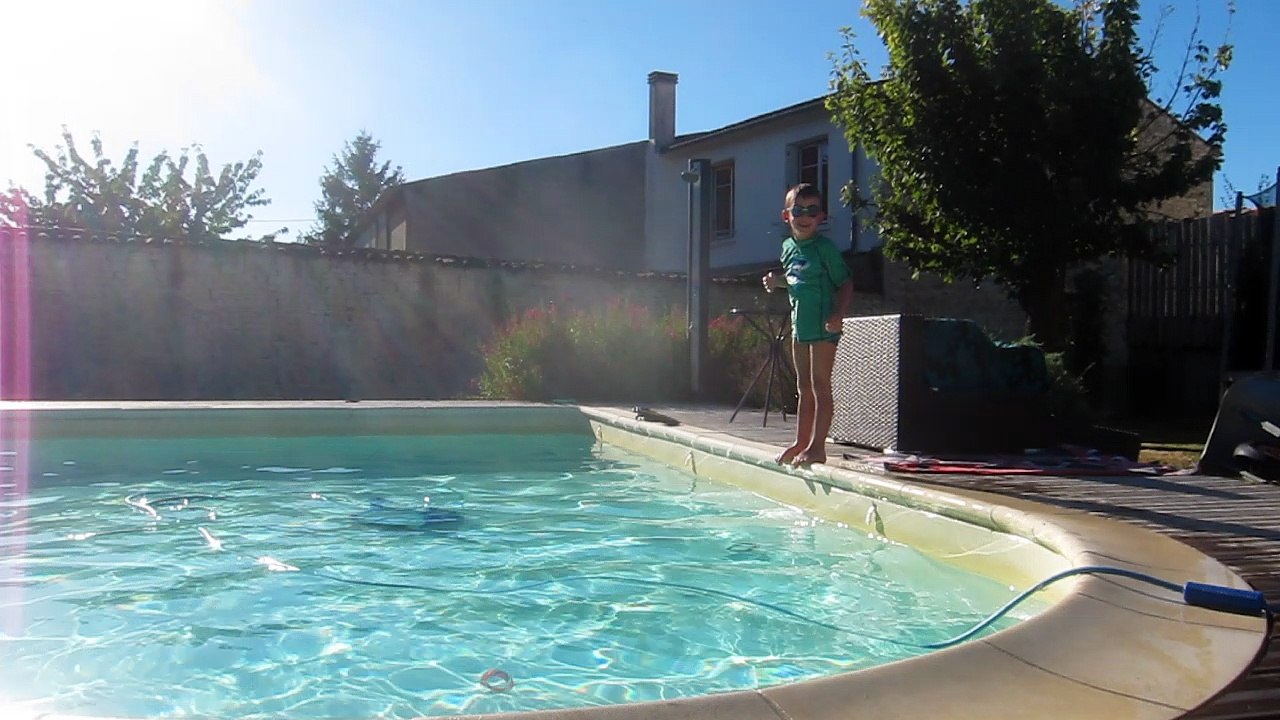 MVI_4123h&i_piscine++