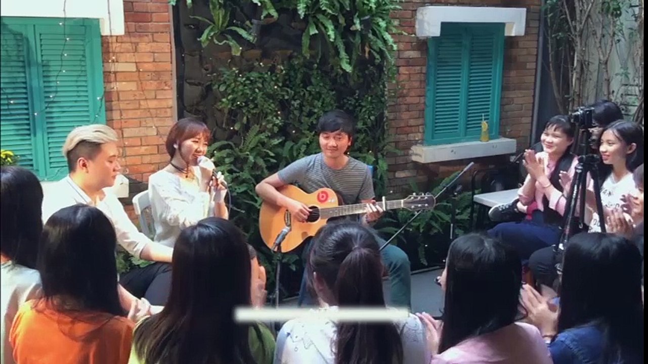 Anh Cứ Đi Đi - Hari Won ft. Vương Anh Tú (Korean Version)