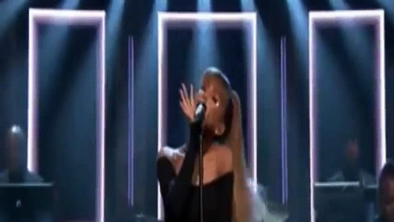 Ariana Grande Performs "Jason's Song" On 'Jimmy Fallon'