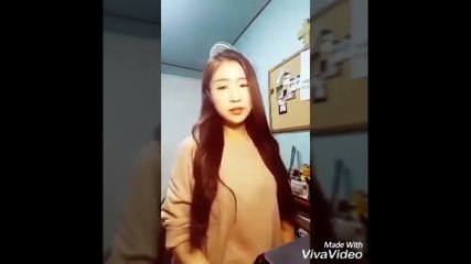 Cô gái Hàn Quốc học tiếng Việt cover hit "Anh cứ đi đi" siêu dễ thương
