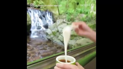 Thử độ kiên nhẫn với món mì lạnh trượt ống tre có 1-0-2 này của người Nhật