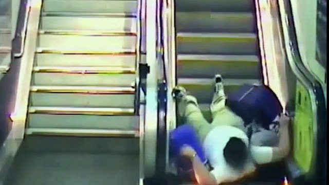 Những tai nạn khủng khiếp tại thang cuốn