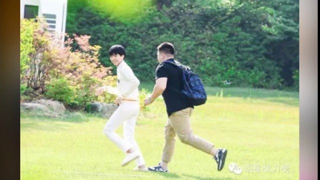 Làm nghề gì để được ‘sờ mó công khai’ G-Dragon, nô đùa với Vương Tuấn Khải dưới ánh nắng ấm áp