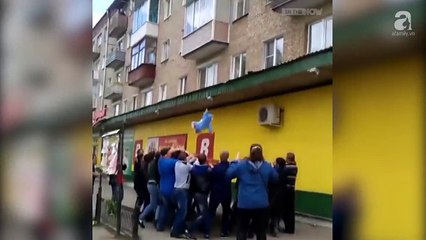 Đàn ông phải thế: Trong hỏa hoạn cứu vợ con trước rồi mới tới mình thoát thân