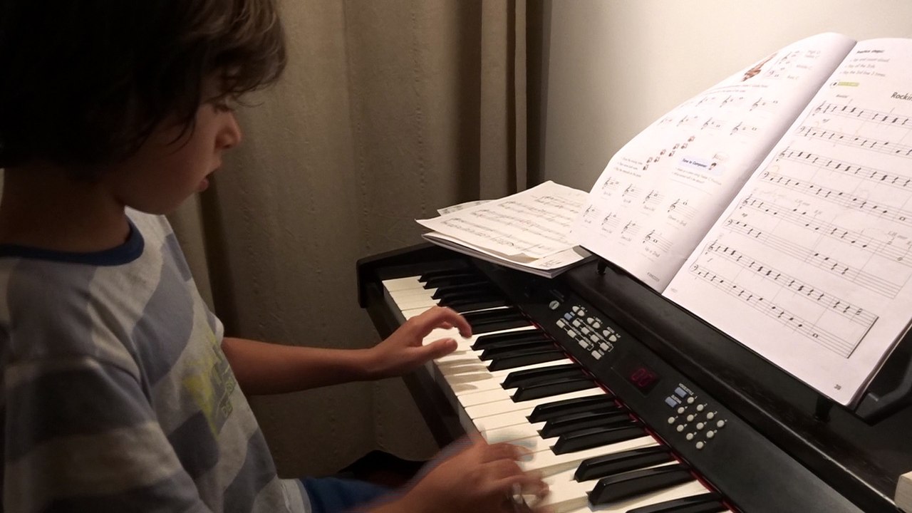 2016-09-Piano_Rockin-Rollin