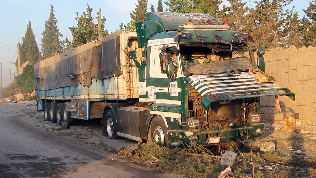ONU suspende convoyes humanitarios en Siria tras ataque