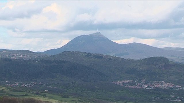 Déplacement d'Emmanuelle Cosse à Clermont-Ferrand (futur écoquartier de Trémonteix et réhabilitation de l'Hôtel-Dieu)
