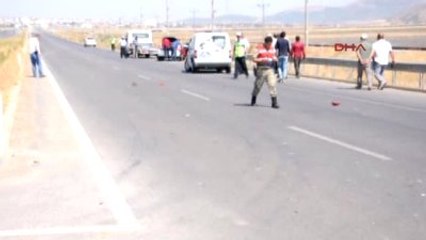 Gaziantep Otomobille Çarpışan Motosikletin Sürücüsü Yaralandı