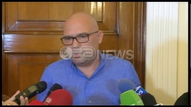 Ora News - Votimi për 4 organet e reja, Manjani: PD e PS thanë të hënën se kishin rënë dakord