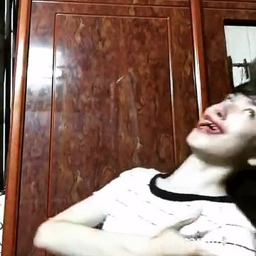 Clip nhép bài Cô gái đến từ hôm qua phiên bản kinh dị - Huỳnh Quang Diệu