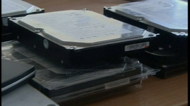 Greqi, shkatërrohet rrjeti ndërkombëtar i basteve të paligjshme - Top Channel Albania - News - Lajme