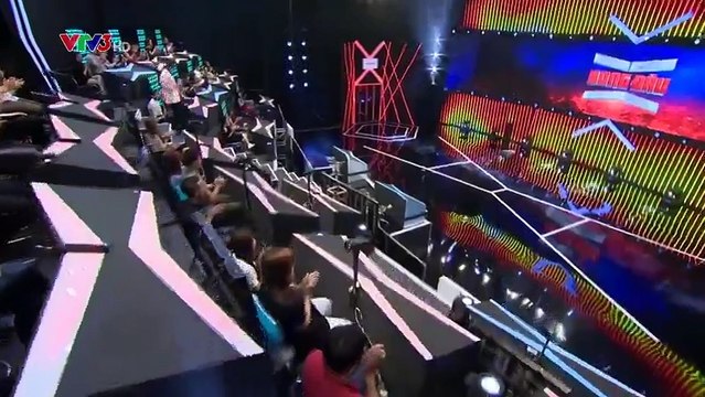 Trấn Thành gọi tên Hari Won trong lúc cận kề nguy hiểm