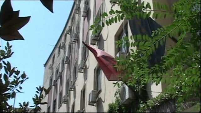 Dërgohet për gjykim dosja ndaj kancelares së Apelit në Durrës - Top Channel Albania - News - Lajme