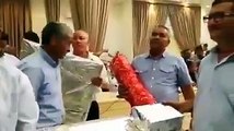 القيروان: يتسابقون على تقديم الهدايا للوالي الجديد والوالي السابق الذي اصبح وزيرا (شاهد الفيديو)