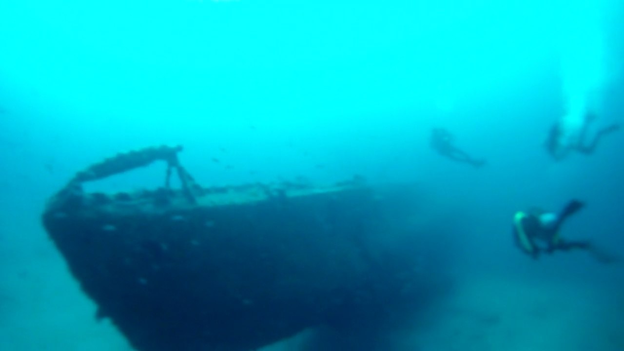 Plongée sur l'épave du sous-marin Rubis à Cap Camarat