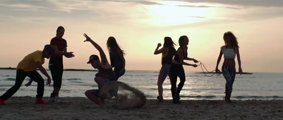 oh la la la carolina marquez feat. akon