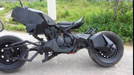 Những chiếc xe chế bá đạo cộp mác Việt Nam