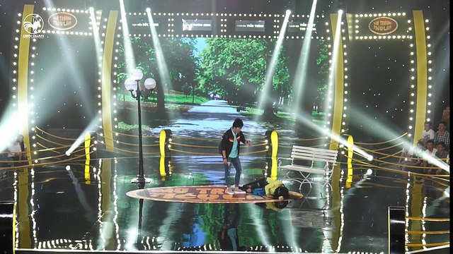 Bị chém tả tơi các huấn luyện viên Đấu Trường Tiếu Lâm vẫn khen thí sinh duyên dáng