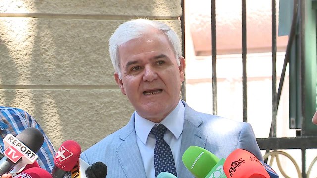 Vetingu , Komisioni nuk mblidhet, mungon opozita - Top Channel Albania - News - Lajme