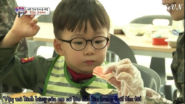 Các đại boss phiên bản nhí khiến dân mạng chao đảo