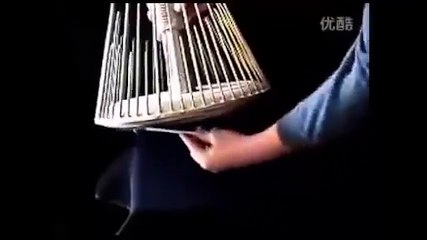 Bất ngờ với cách tạo ra âm thanh trong phim kinh dị chỉ vs 1 dụng cụ