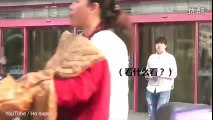 Video người Trung Quốc dửng dưng nhìn cậu bé bị bắt cóc