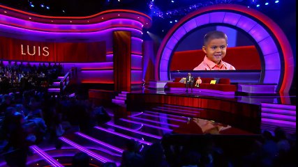 Thần đồng toán học 5 tuổi gây sốc thế giới