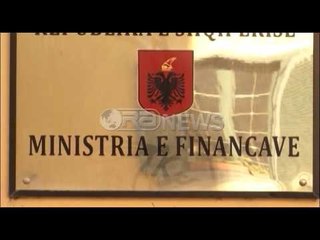 Ora News - Ahmetaj: Administratorin e SHQUP nuk ka kush ta këshillojë