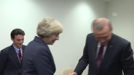 Cumhurbaşkanı Erdoğan, İngiltere Başbakanı May ile Görüştü - New