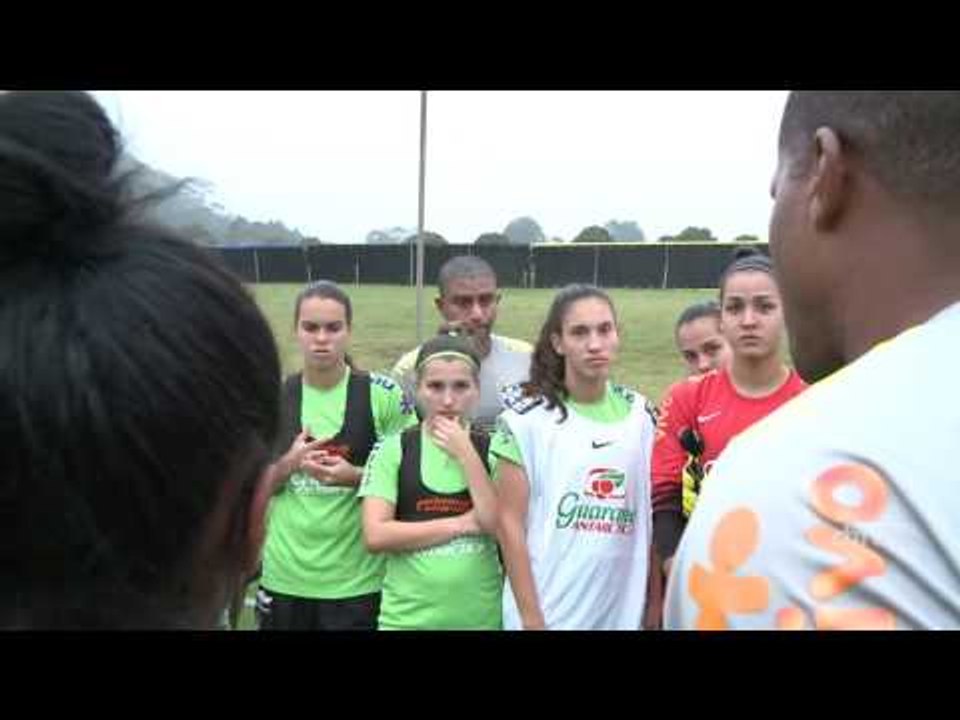 Seleção Brasileira Feminina Sub-17: A experiência de 2013 colaborou para o crescimento até 2016