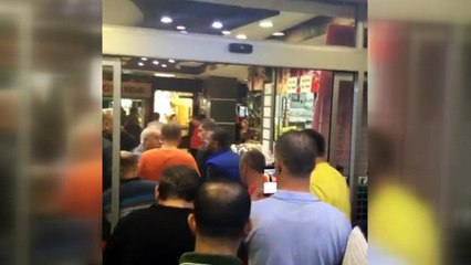 BELEDİYE BAŞKANI MUHARREM AKDEMİR'İN ZOR ANLARI... ESNAF ÜZERİNE YÜRÜYOR...