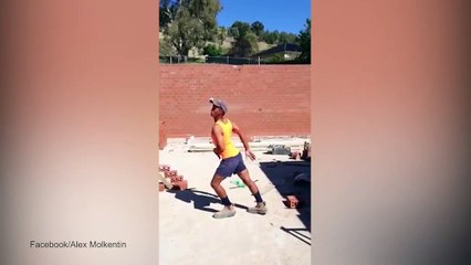 Anh thợ xây nhảy Single lady cực dễ thương