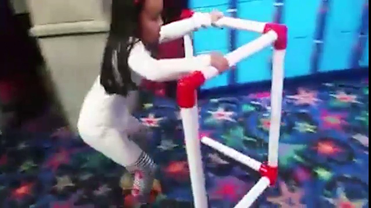 Những khoảnh khắc hạnh phúc của Việt Hương cùng con gái nhỏ