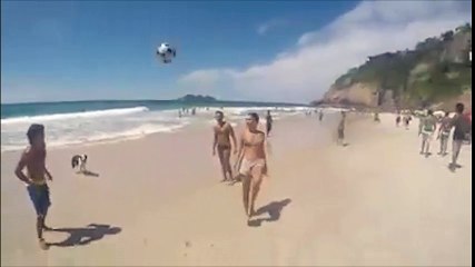 480 'Chó nhà người ta' chơi bóng chuyền giỏi như người