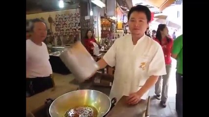 Cận cảnh quá trình làm kẹo kéo huyền thoại