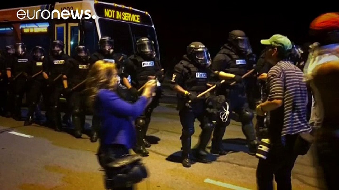 Polizeigewalt in den USA: Krawalle nach tödlichen Schüssen auf Afroamerikaner