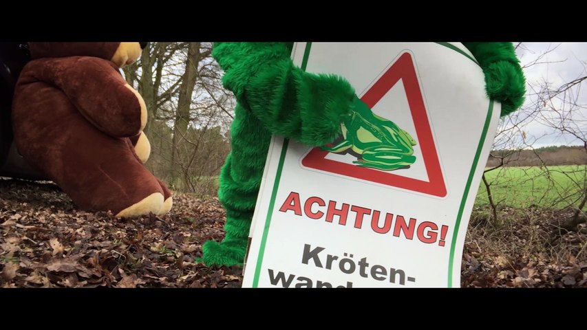 CINEPHONE 2016 : FROGJUMPING WITH OBSTACLES (SPANISH)