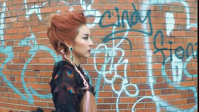 Dara xuất hiện đẹp như nữ thần trong đoạn clip thời trang mới nhất