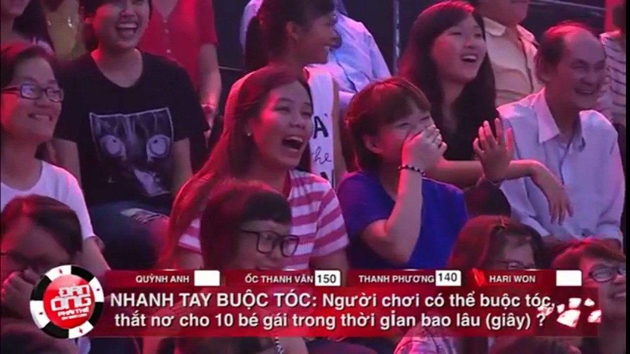 Hari Won hài hước chê Tiến Đạt không có tóc