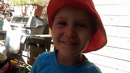 Boy forgets ABCs while singing ABC song